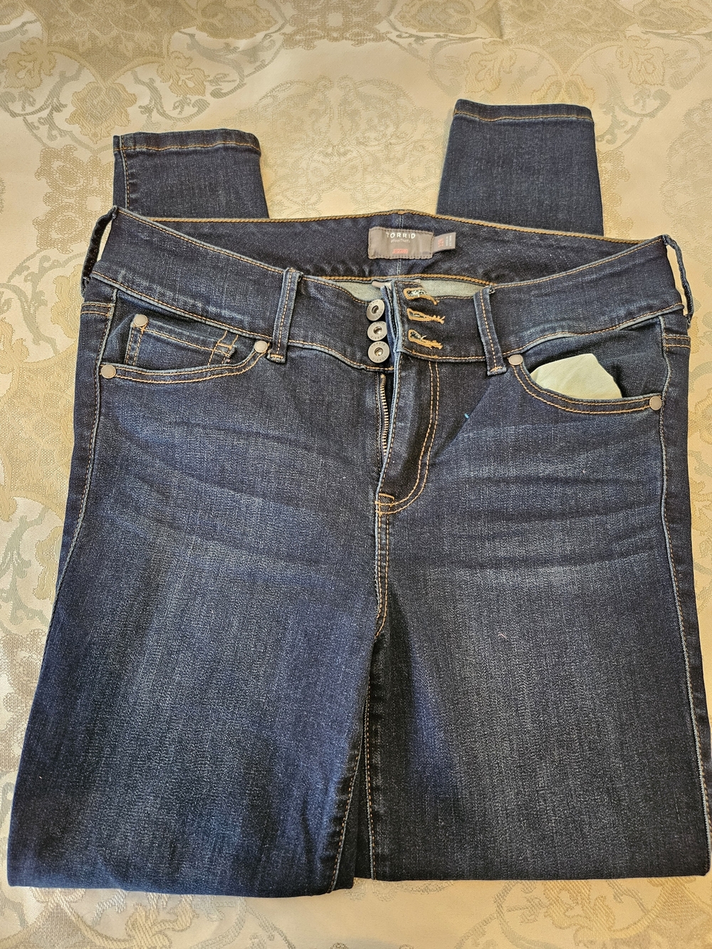 torrid Indigo Dark Wash High-Rise Skinny Jeans
